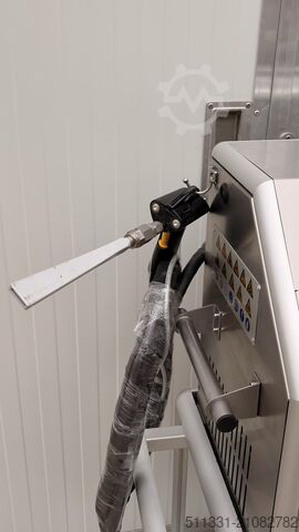 Dry ice blasting machine Cold Jet i3 Microclean DX / PALLET SHAVING