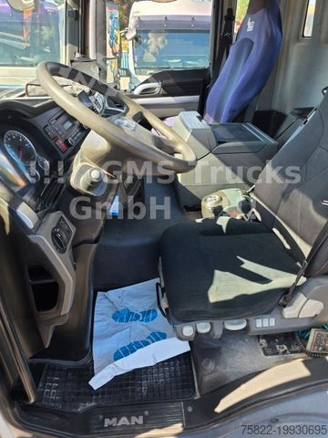 Podvozok nákladného vozidla MAN TGS 35.400 / 8X4 / BIG AXLE / FUNK Radio Command