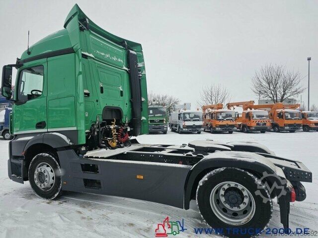 Standard tractor unit Mercedes-Benz Actros 1836 Deutscher LKW 1.Hand MBUX