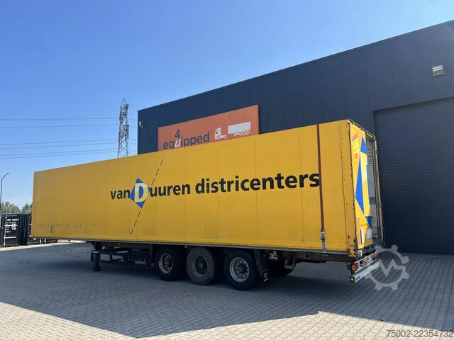Schiebeplanen Schmitz Cargobull SKO 24 Zijwanden / SAF trommelremmen / gegalvan...