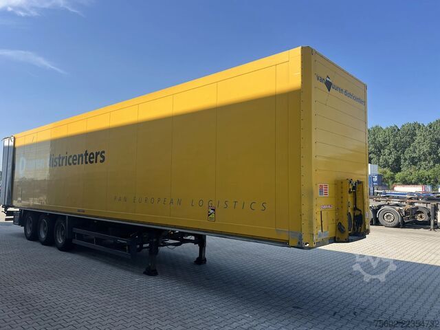 Schiebeplanen Schmitz Cargobull SKO 24 Zijwanden / SAF trommelremmen / gegalvan...
