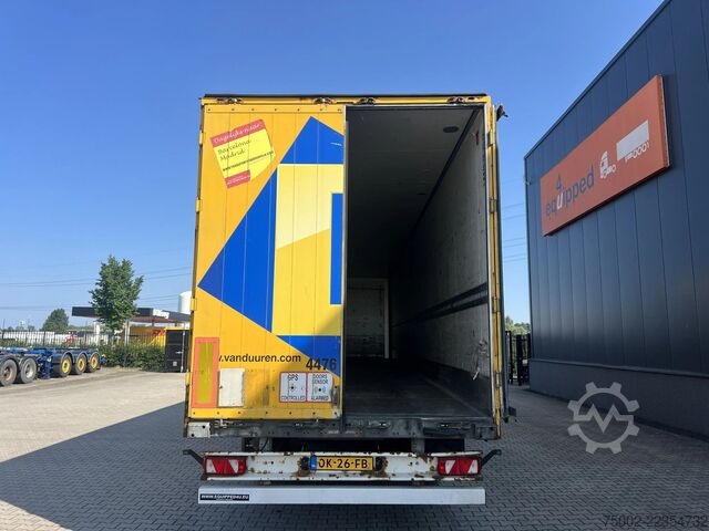 Schiebeplanen Schmitz Cargobull SKO 24 Zijwanden / SAF trommelremmen / gegalvan...