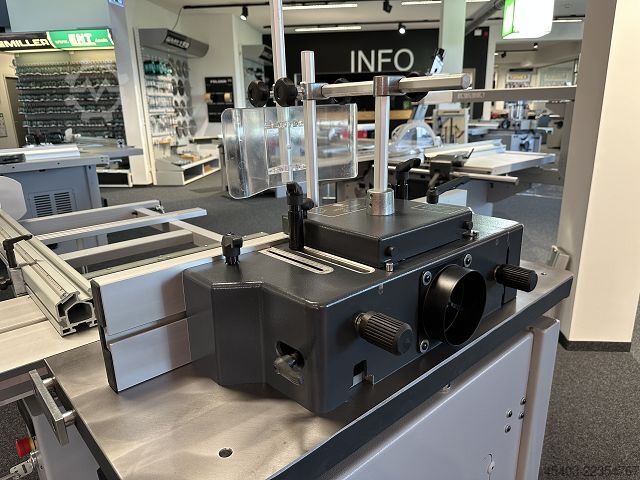 Fresadora con husillo inclinable Felder F 700 Z