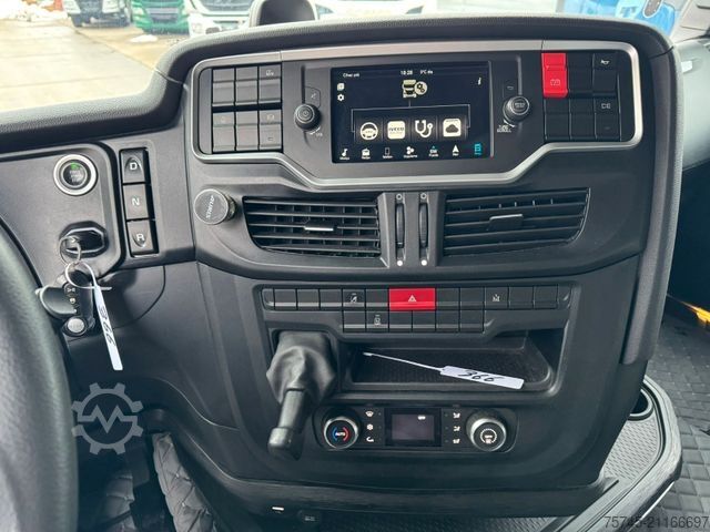 Ciągnik siodłowy typu volume IVECO S-WAY 530 * RETARDER * 2 X TANK * MIT AUFLIEGER