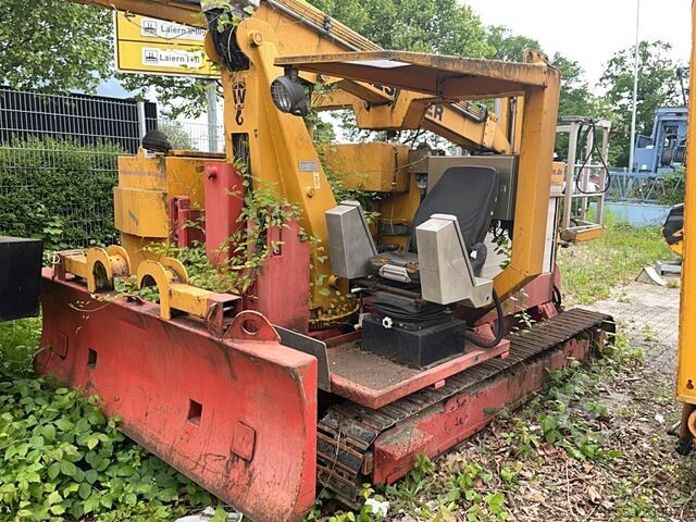 Grúa sobre orugas Moog MRF 6500