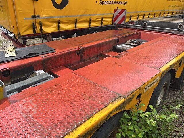 Semirremolque de plataforma baja Faymonville STBZ3
