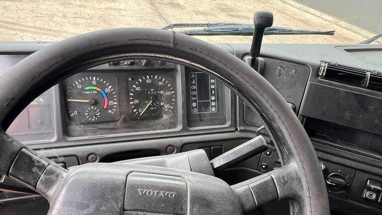 Estándar-SZM Volvo FH 12.420 (MANUAL GEARBOX / BOITE MANUELLE)