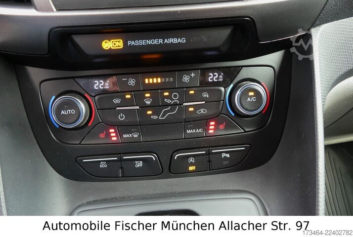 Panelová dodávka FORD Transit Connect Kasten Autom. *Xenon*SHZ*