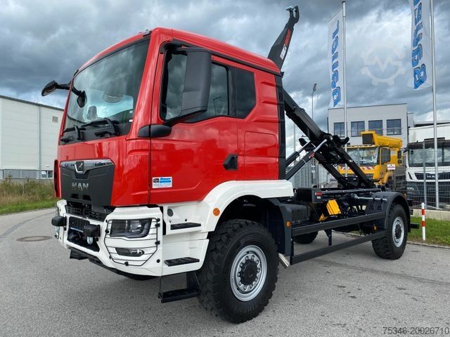 Sonstige MAN TGM 18.250 4x4 /Abroller/Feuerwehr/THW/ 3-Sitze