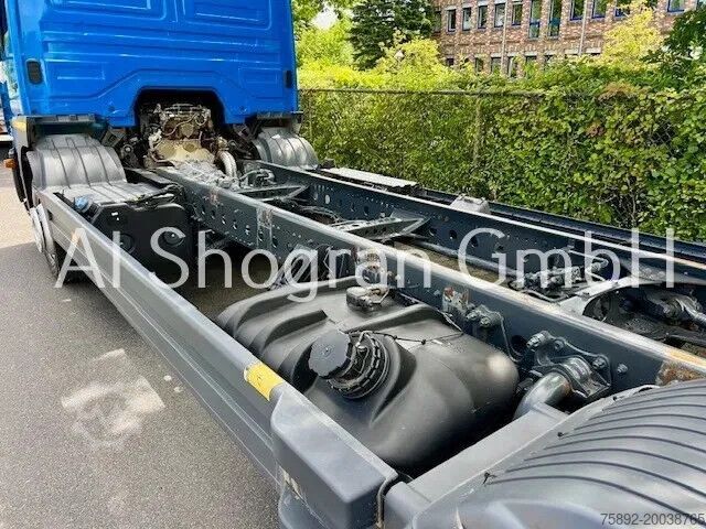 Fahrgestell mit Fahrerhaus Mercedes-Benz Atego 1318 Schaltung/Klima/Euro 6d/1218