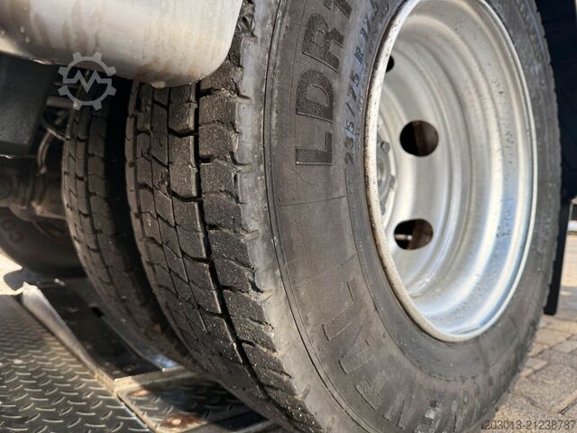 Van penunda MERCEDES-BENZ ATEGO 818 4x2 Kipper Kran Atlas 65.2-A3 *Funkst.