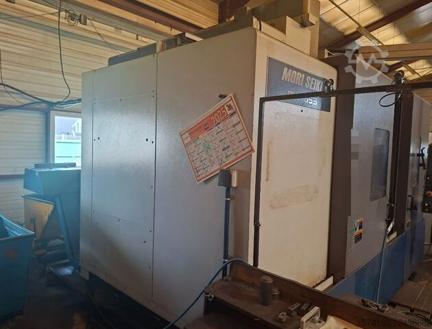 Centru vertical de prelucrare Mori Seiki MV-653