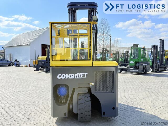Carrello elevatore a 4 direzioni Combilift CB4500 GAS TRIPLEX 6400 FORK POSITIONER