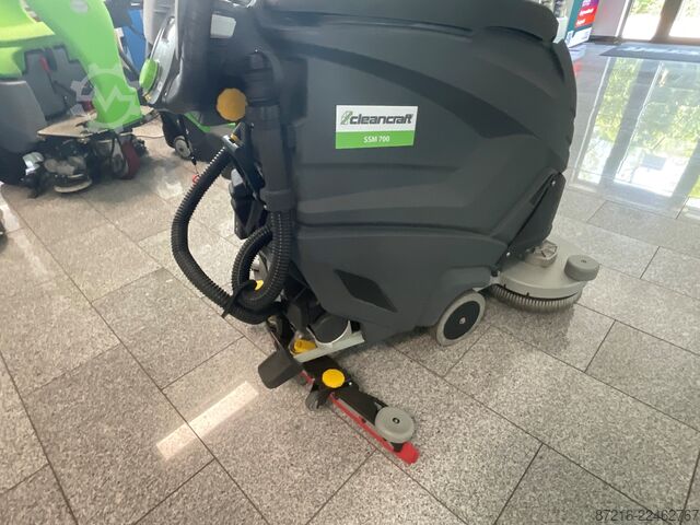 Fregadora secadora Cleancraft SSM 700