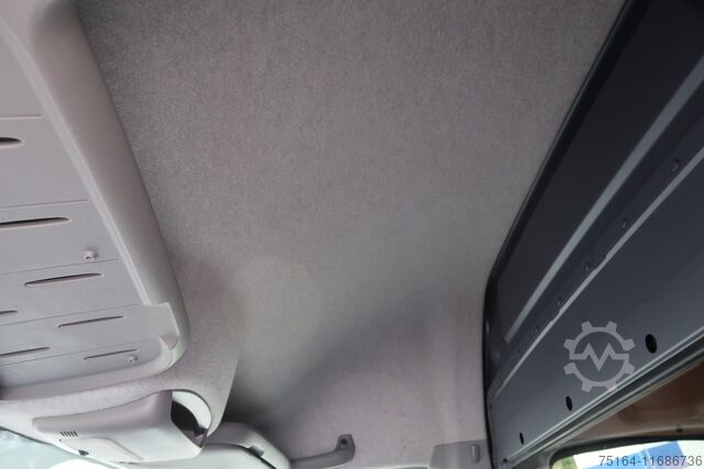 Kola sa kutijama Mercedes-Benz Sprinter 316 CDI