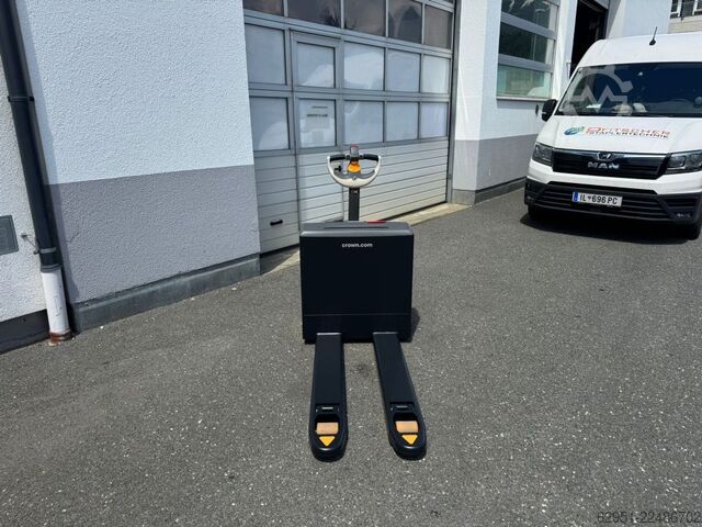 Manuel transpalet Crown WP 3210