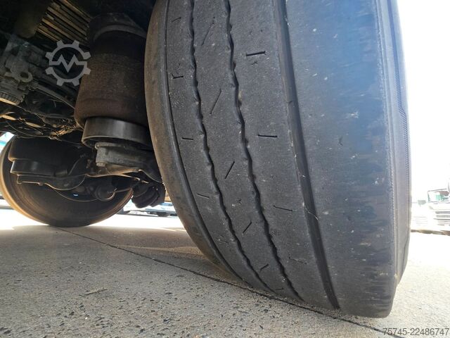 Furgona puspiekabe STAS S300ZX * SCHUBBODEN * 2X LIFT * 2X PALETTENK. *