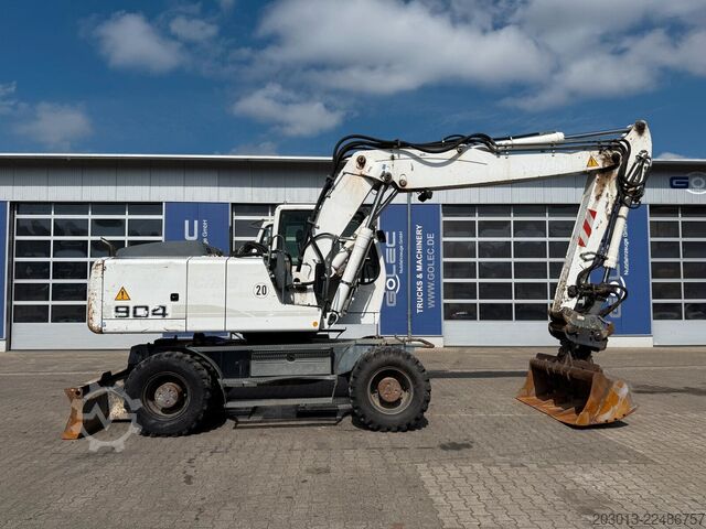 Mobile excavator LIEBHERR A 904 C Litronic Mobilbagger *12.987h