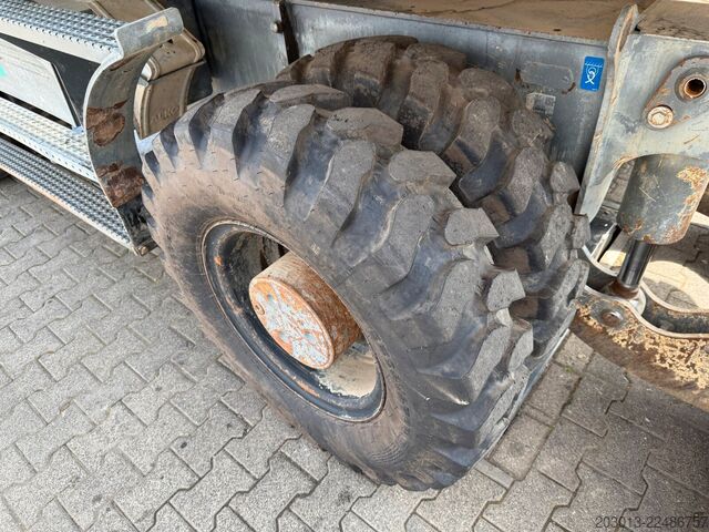 Mobile excavator LIEBHERR A 904 C Litronic Mobilbagger *12.987h