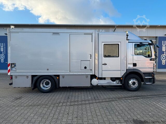 Vacuum tank truck MAN TGM 15.290 Kanalreiniger HD Pumpe Müller Aufbau
