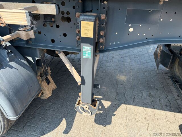 Semirremolque volquete SCHMITZ CARGOBULL Cargobull GOTHA Kippauflieger 3 Achse THERMO ISO