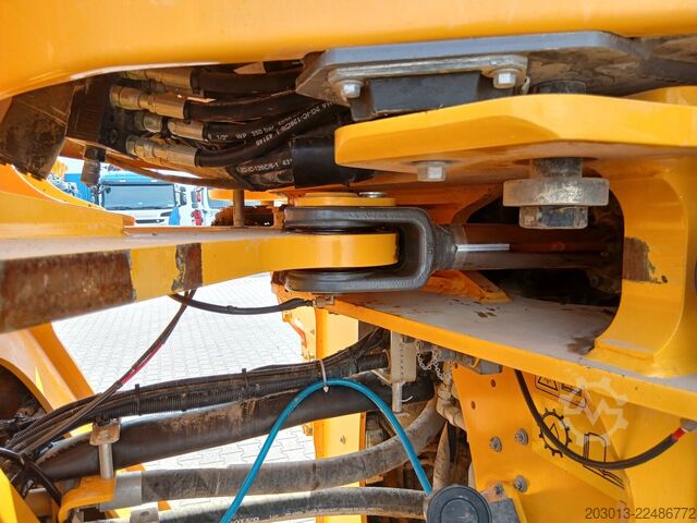 Hjólhleðsluvél VOLVO L180H Radlader 29,7 t *Waage *12.069 h