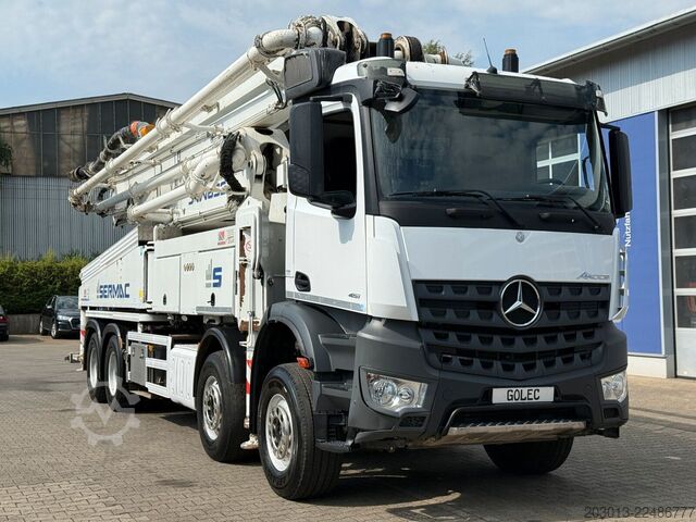Steypu dæluvagn MERCEDES-BENZ AROCS 4451 8x4 EURO 6 Betonpumpe SERMAC 5RZ51