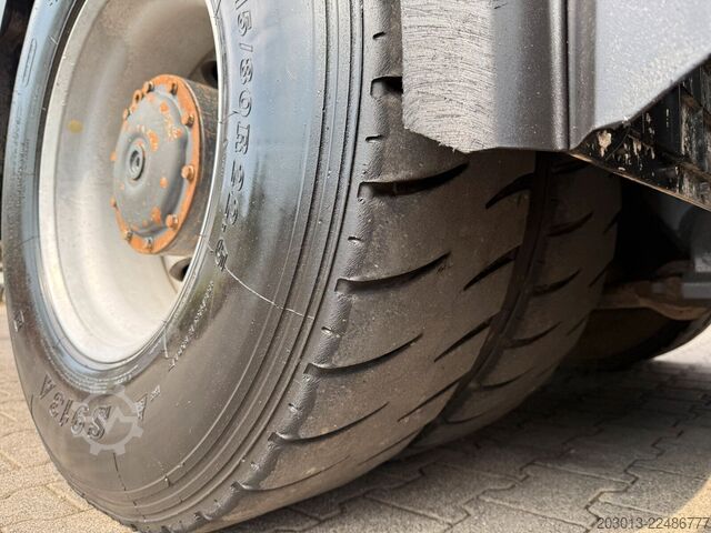 Steypu dæluvagn MERCEDES-BENZ AROCS 4451 8x4 EURO 6 Betonpumpe SERMAC 5RZ51