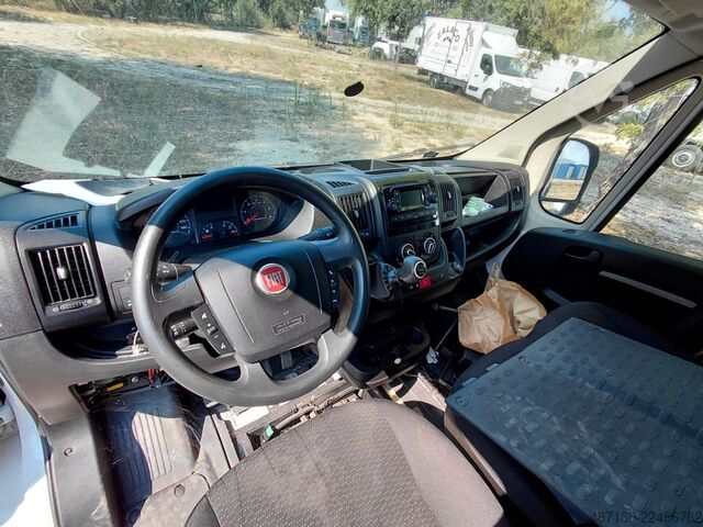Kælivörubíll FIAT Ducato L3H2 130 2.2