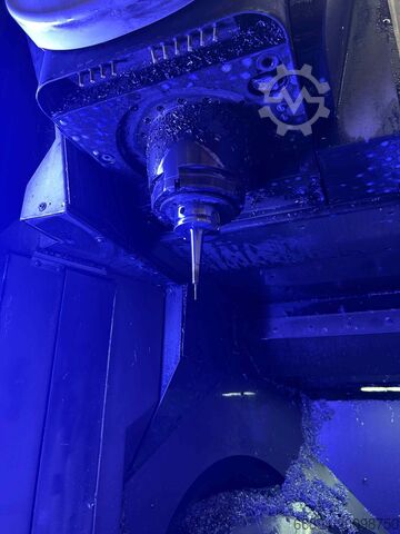 Universal machining center DMG MORI DMU 60 evo