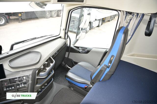 Standard dragbil VOLVO FH 500 Globetrotter XL I-ParkCool ACC