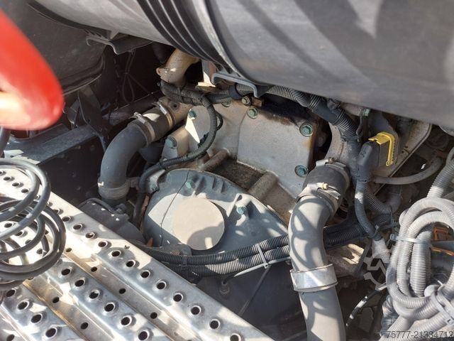 واحد تراکتور با حجم بالا MAN TGX 18.460 XLX-INTARDER-2 Tanks-ACC-TOP