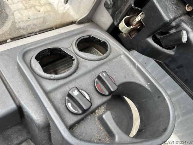 Вилочный погрузчик на сжиженном газе Jungheinrich TFG435