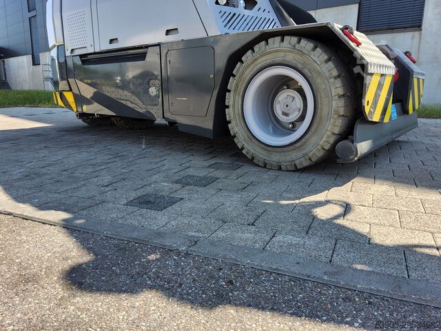 क्रेन JMG MC 130S