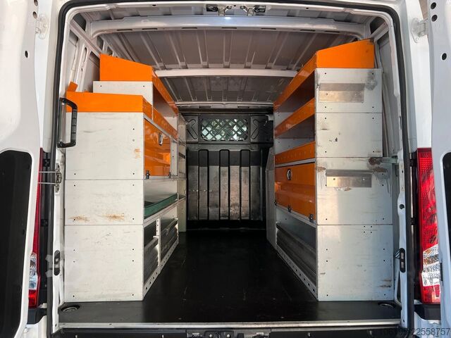 Furgoneta IVECO Daily 35s18 3,0 HPI *AHK=3.500Kg*Garantie*1.Hd