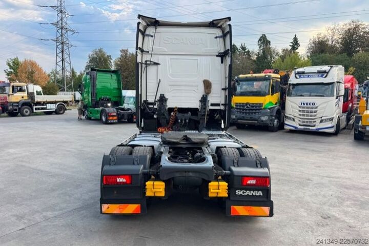 Standard tractor unit SCANIA S450 4x2 2xTanks 1000L