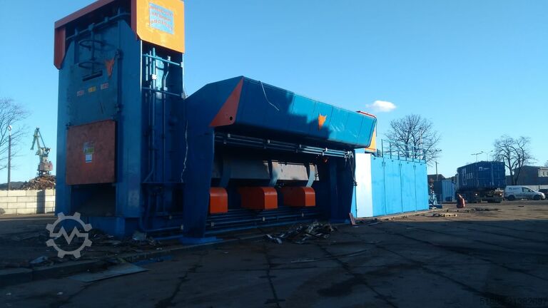 Tesoura para sucata Taurus AGS138.ED4L