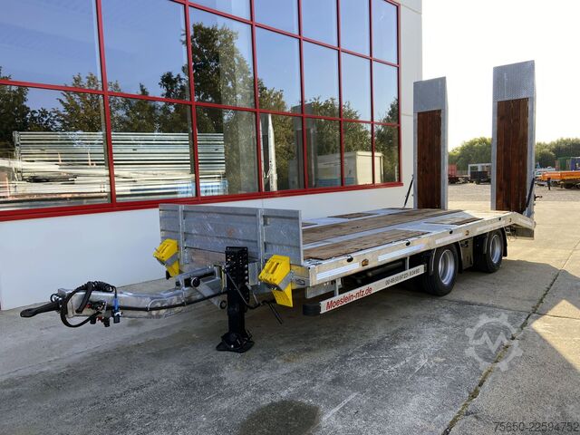 Niskopodna prikolica Möslein TT21- 7,2  21 t Tandemtieflader, Luftgefedert, NEU
