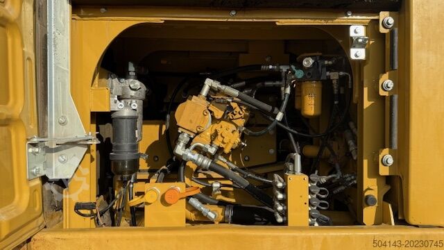 Pelle sur chenilles Caterpillar 326F LN