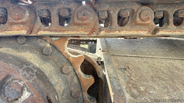 Pelle sur chenilles Caterpillar 326F LN
