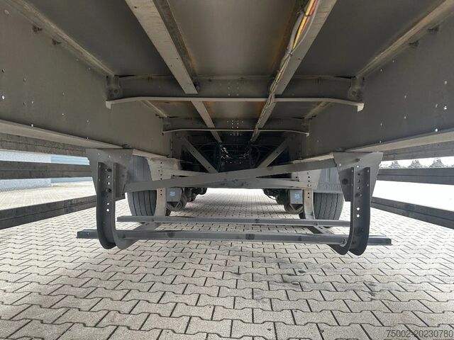Skyvbare presenninger Schmitz Cargobull discbrakes, 2x liftaxle, galvanized, Int. heigh...