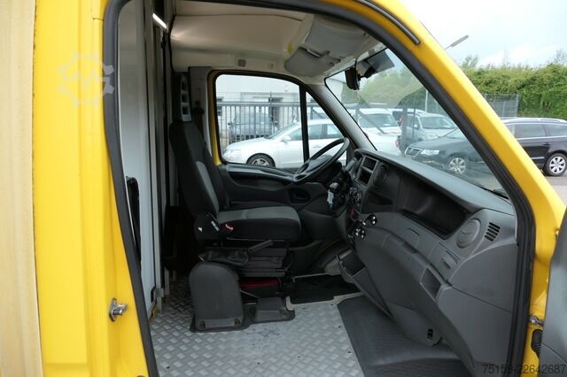 厢式货车 iveco Daily 35 S11 C30C AUTOMATIK KAMERA Regale LUFT DURCHGANG EURO-5 CoC