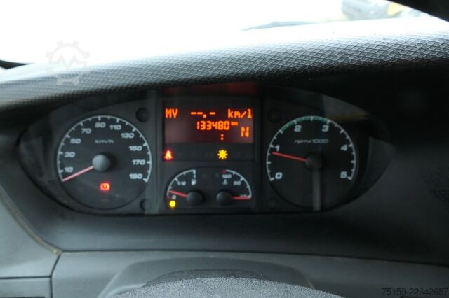 厢式货车 iveco Daily 35 S11 C30C AUTOMATIK KAMERA Regale LUFT DURCHGANG EURO-5 CoC