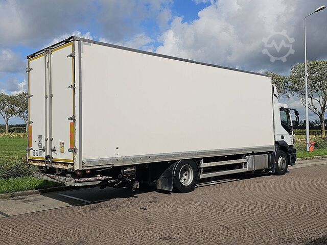 Resväska IVECO AD190S42 STRALIS