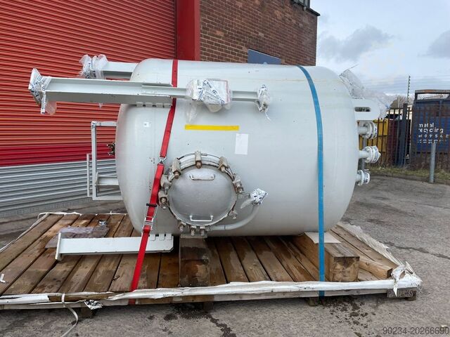 Приемный сосуд Tycon с стеклянным покрытием, 6 000 литров, 2000 мм x 1680 мм. Tycon 6,000 Litre
