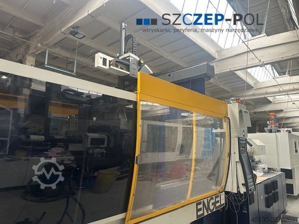 Máy ép phun nhựa ENGEL Victory 2550/350 Tech mit dem Roboter En