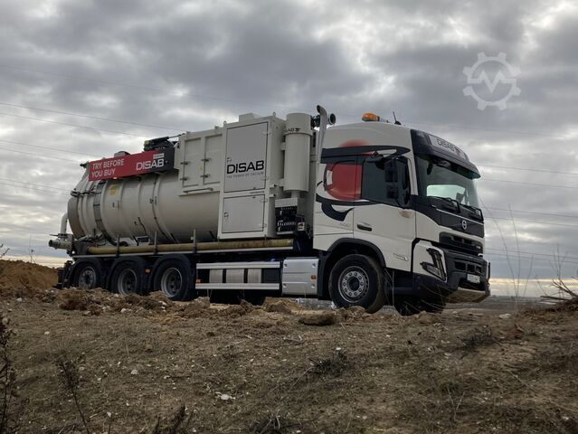 Vacuum truck DISAB Centurion P20