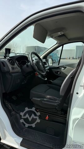 パネルバン Renault Trafic Trafic 1.6 DCI T29L2H1COMEN