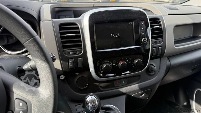 パネルバン Renault Trafic Trafic 1.6 DCI T29L2H1COMEN