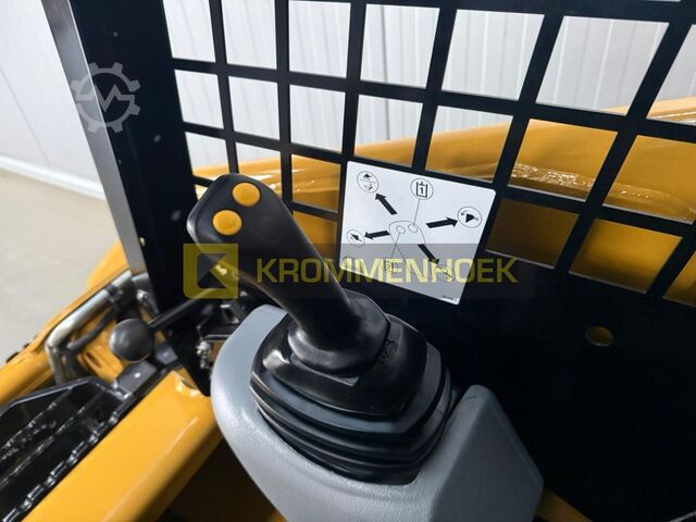 Chargeuse sur pneus Caterpillar 216 B3